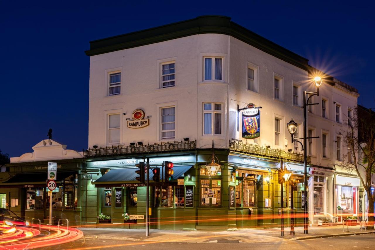 Black Lion Surbiton Exterior foto